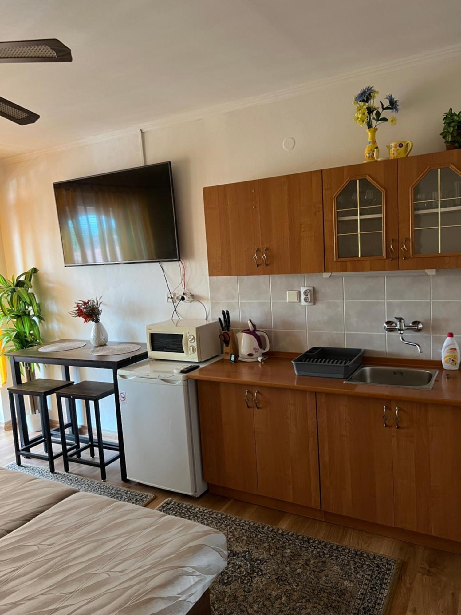 Studio Florida Štúrovo Dış mekan fotoğraf