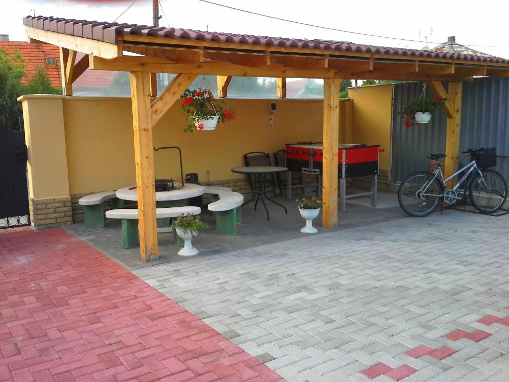 Studio Florida Štúrovo Dış mekan fotoğraf